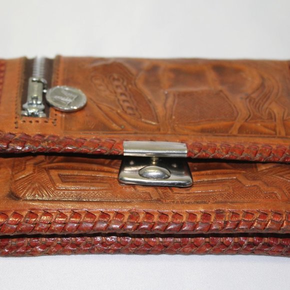 Ladies Wallet - Picture 3 of 7